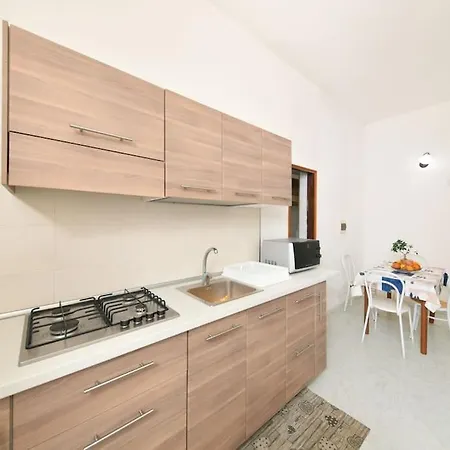 Ischia-relax One Step Away Form Port Apartament *